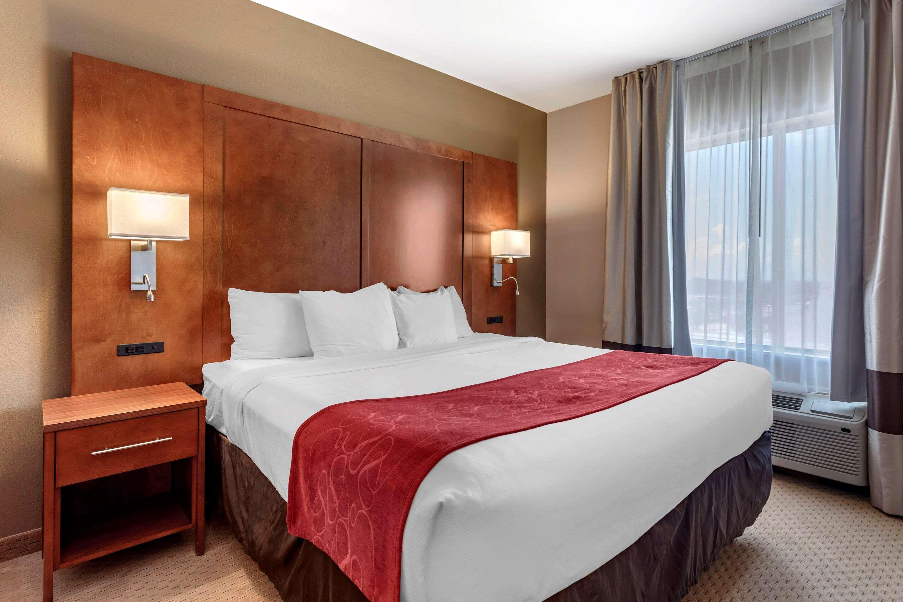 Comfort Suites Florence Shoals Area Bagian luar foto