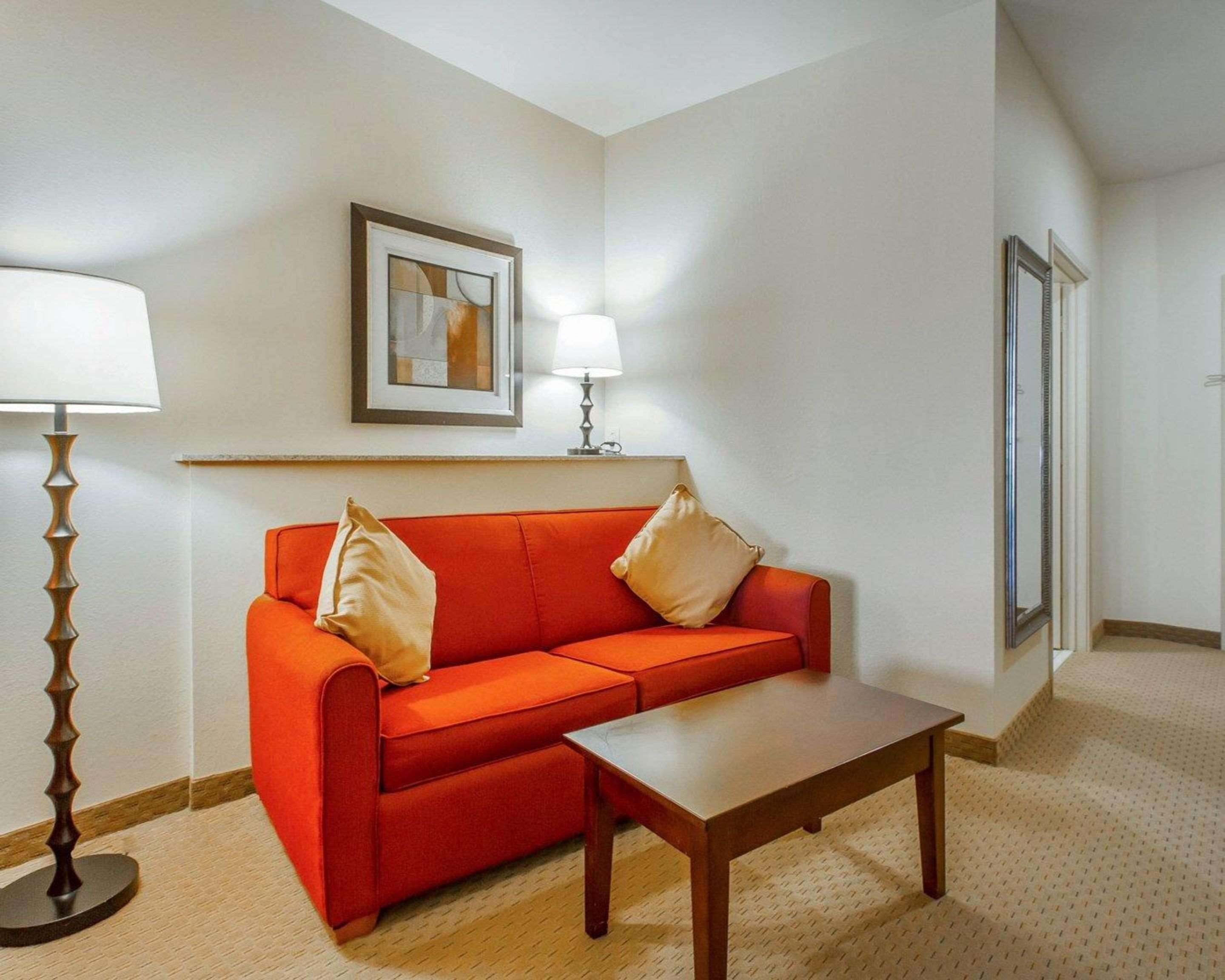 Comfort Suites Florence Shoals Area Bagian luar foto