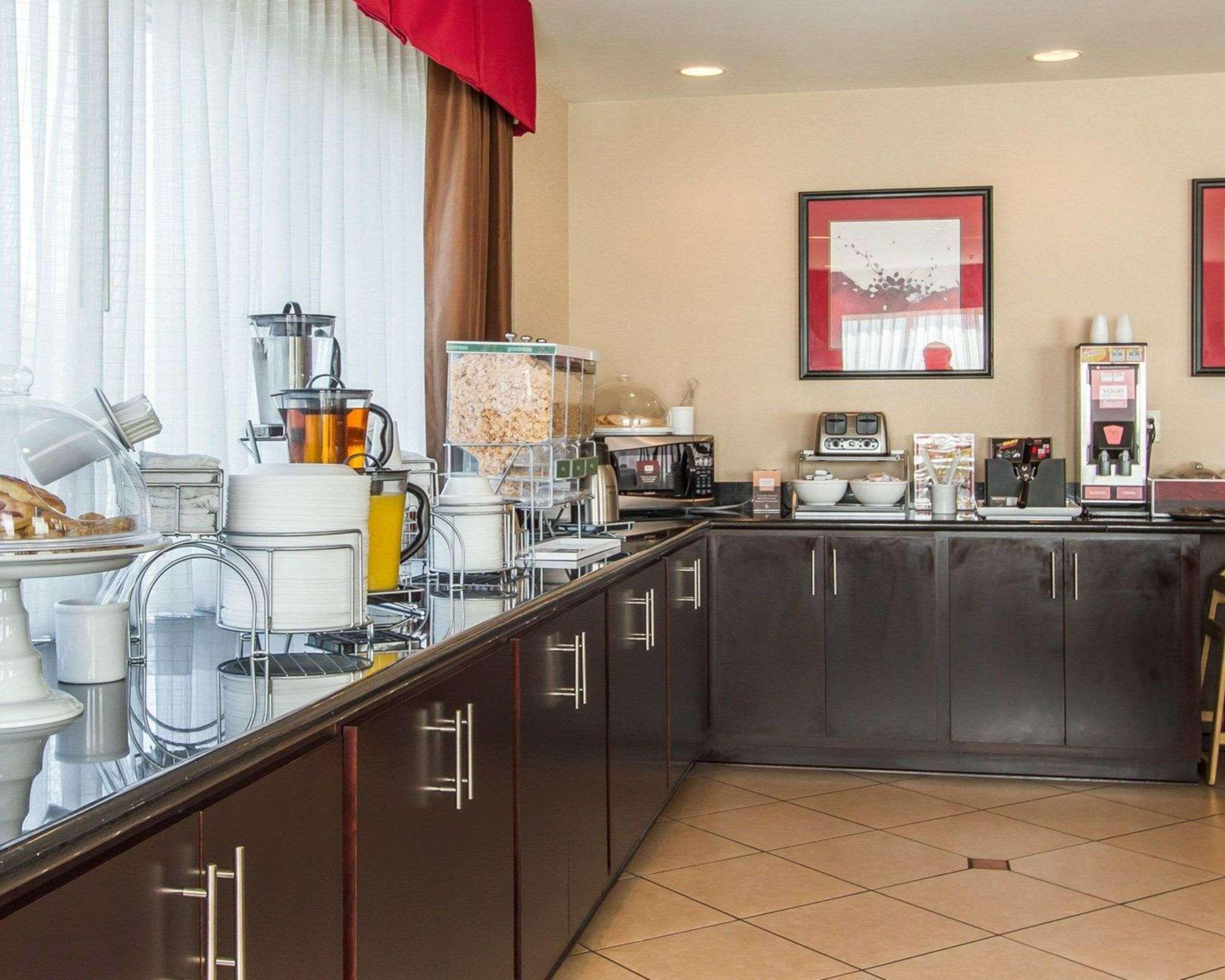 Comfort Suites Florence Shoals Area Bagian luar foto