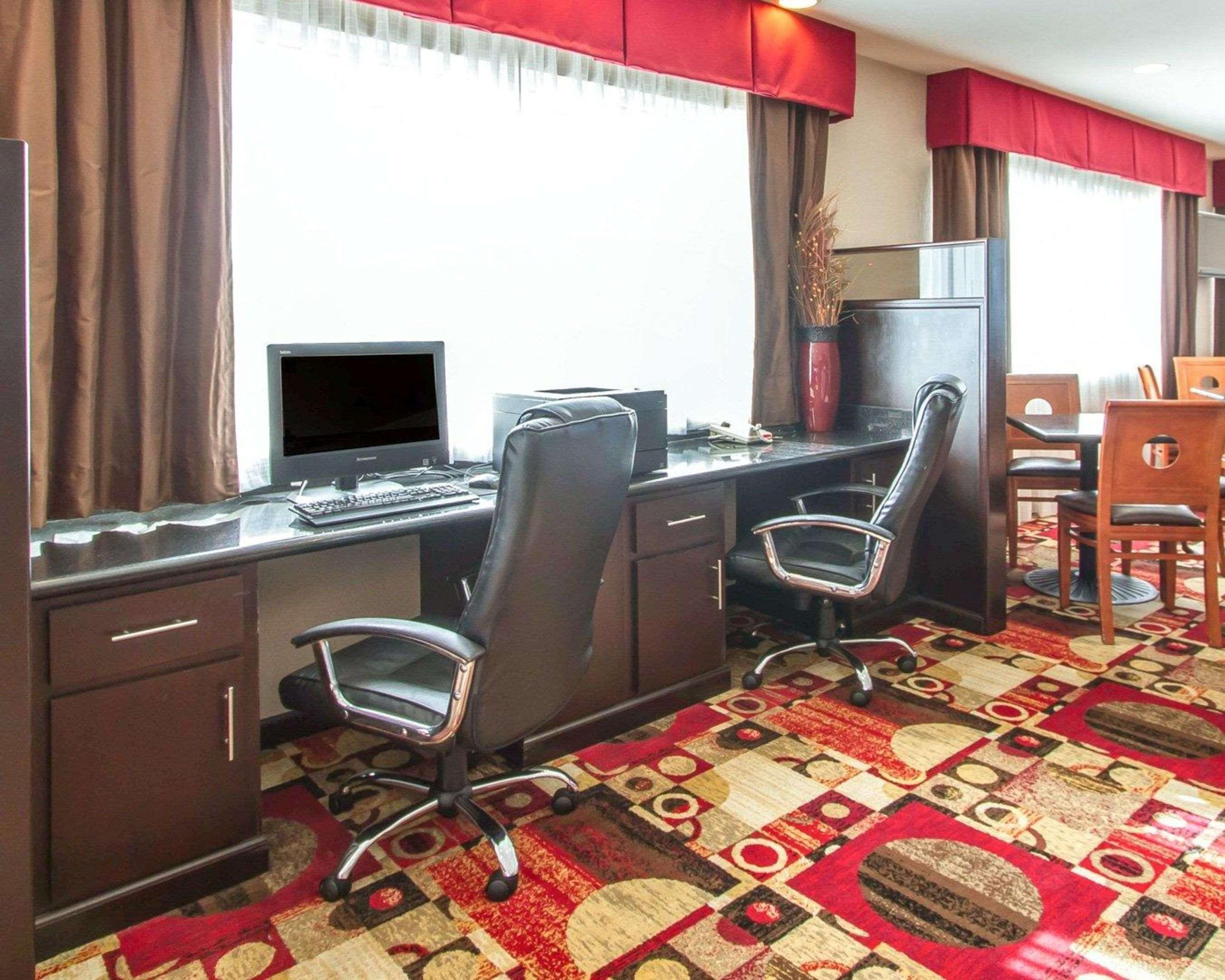 Comfort Suites Florence Shoals Area Bagian luar foto